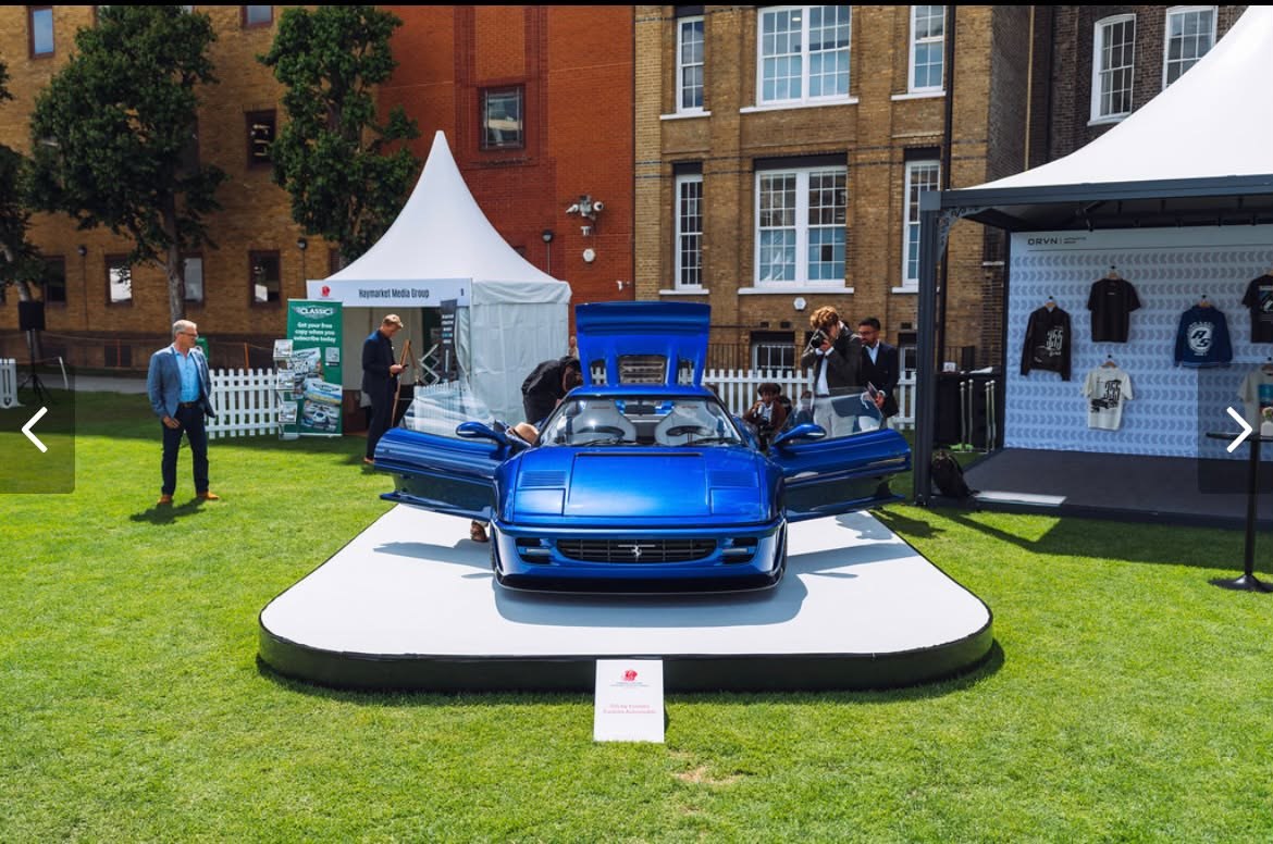 Blue Ferrari, doors up